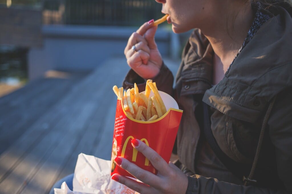 fast food způsobuje nadváhu